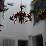 Linda Hotel 2*