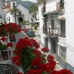 Hotel Linda 2*
